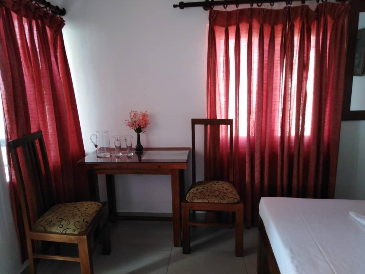 The Finz Hotel Hikkaduwa Luaran gambar